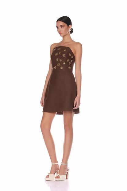 Robe de soirée mini bustier marron ornée de pierres
